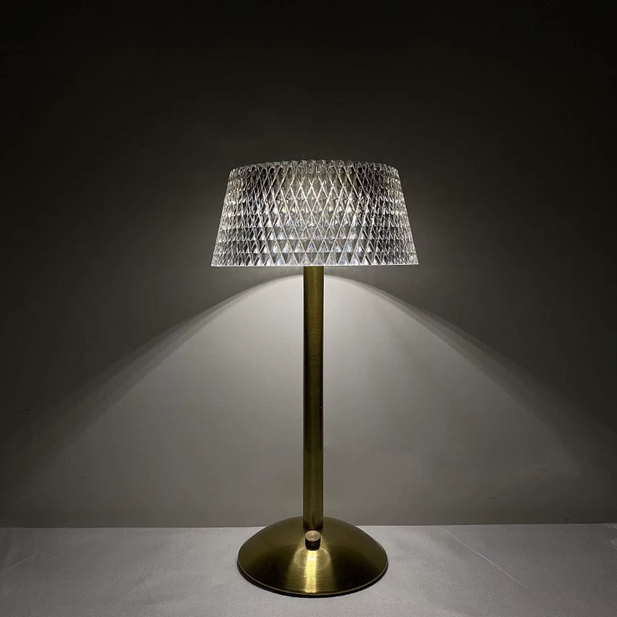 💡 Lampe de Table LED Design Fleurs / Méduse en Cristal & Métal Doré ✨